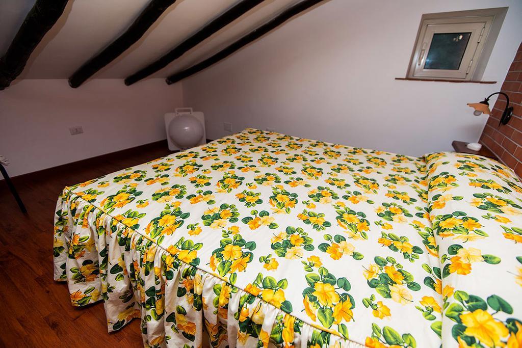 Casa Vacanze Etna Piedimonte Etneo Habitación foto